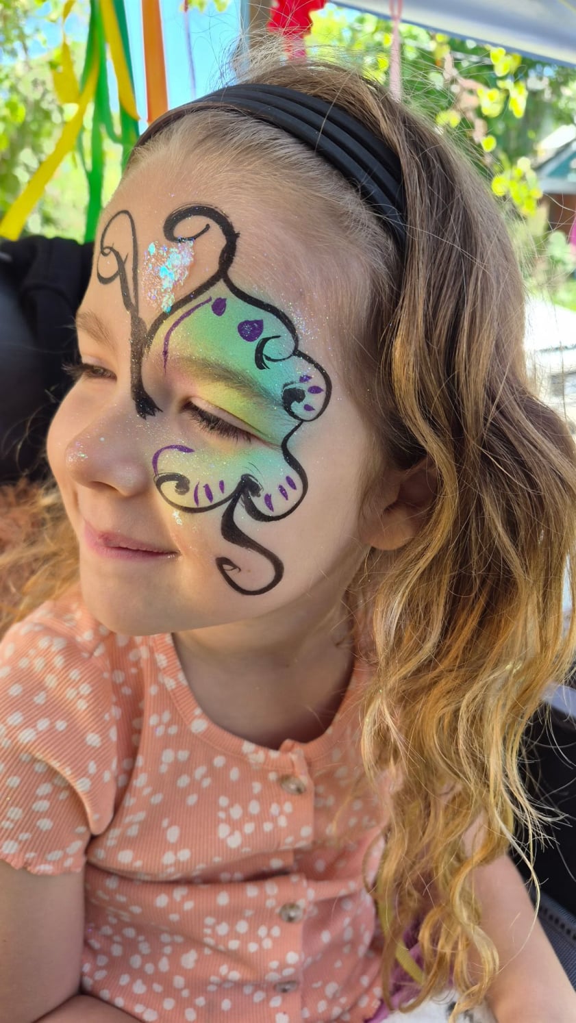 Face Painiting Hamilton Ontario by Amy Rose
