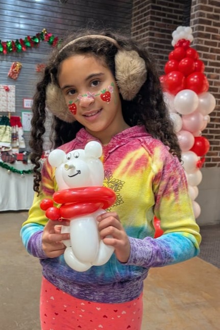 Girl with Balloon Animal Bear Stoney Creek Ontario